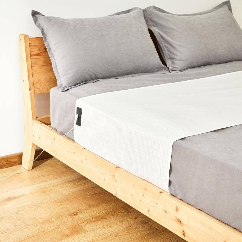 Grounding Mat on Bed